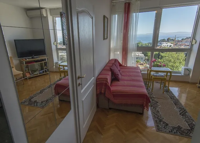 Vana Apartment