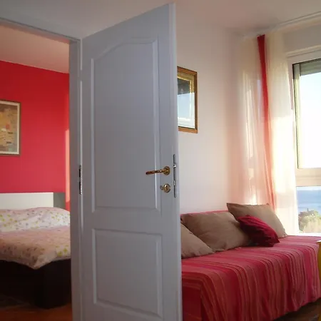 Apartment Vana *