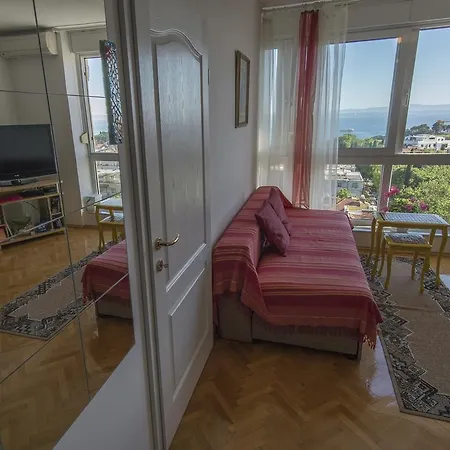 Vana Apartment